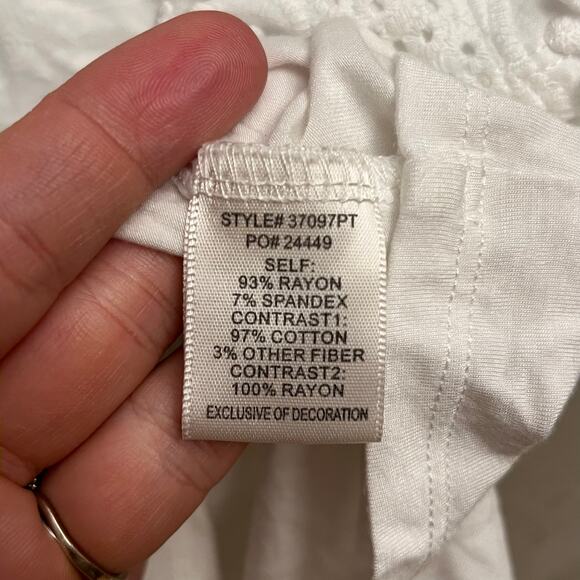 Anthropologie Skies are Blue White Embroidered Sleeveless Tank XSP - Picture 11 of 15